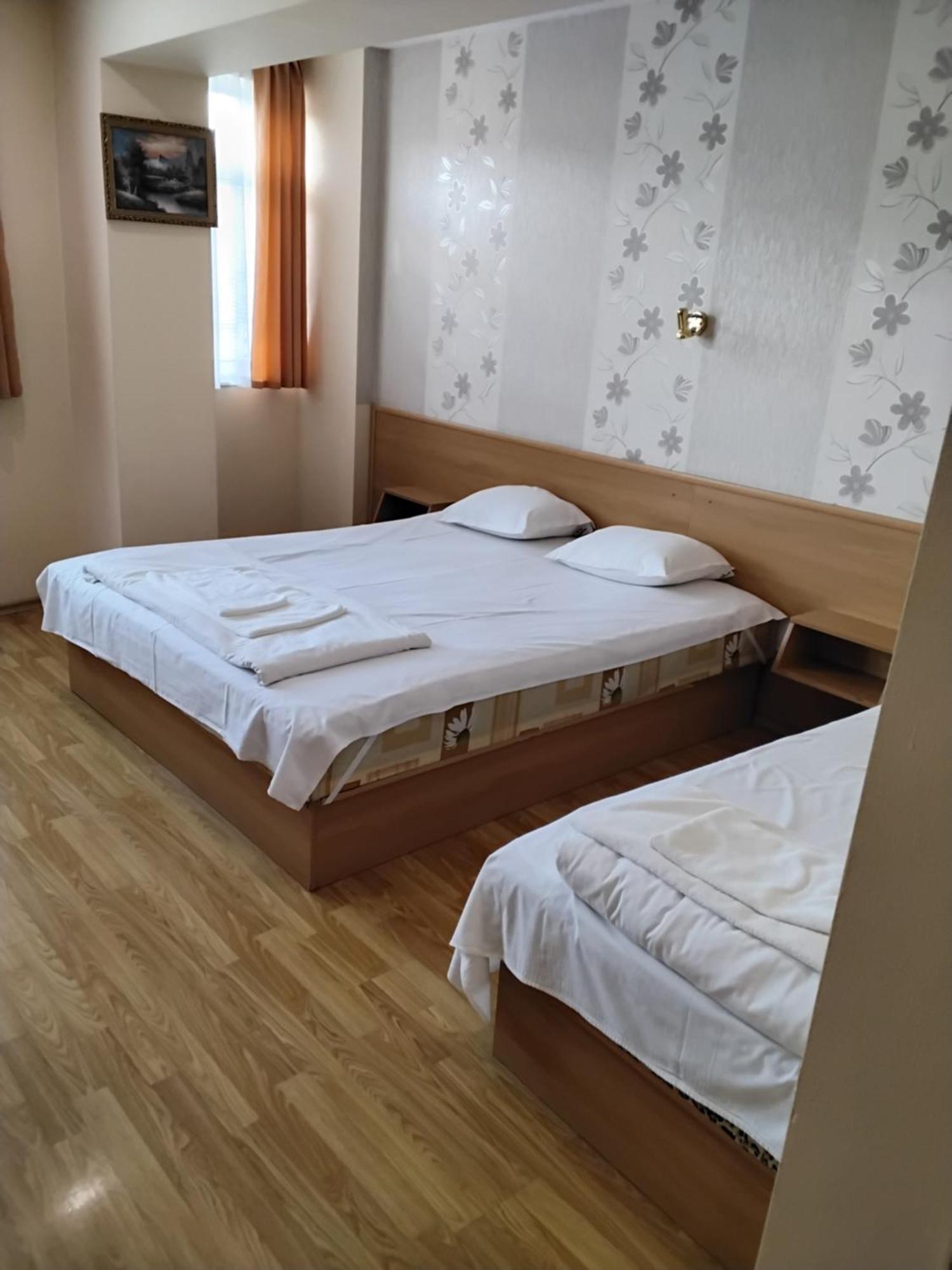 Hotel Mehdjarel Szumen Zewnętrze zdjęcie
